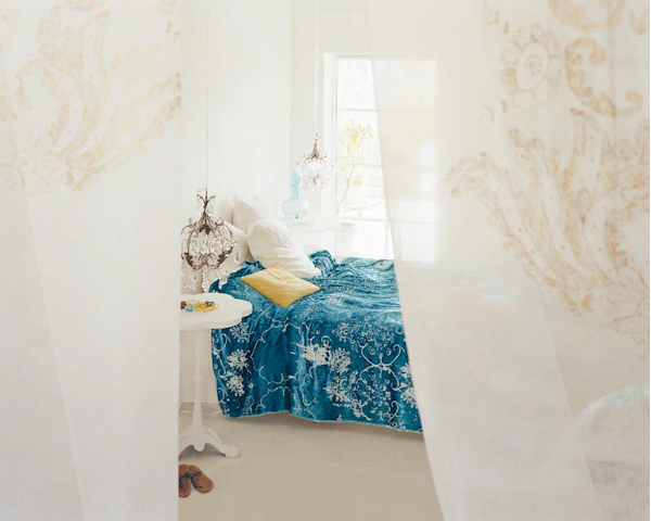 Carolyn Quartermain blue bedroom