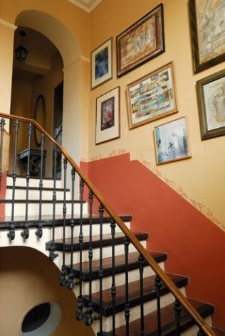 staircase-with-orange