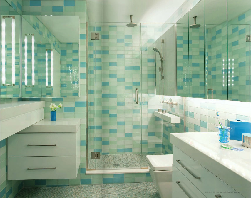 gleamin-glass-tiles-bathroom