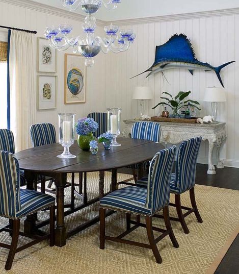 southern style blue stripe dining room