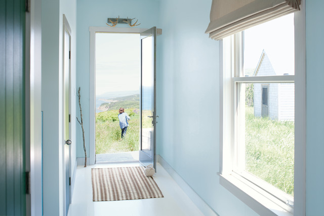 Benjamin Moore's Breath of Fresh Air Paint Color Palette for a Traditional Entry