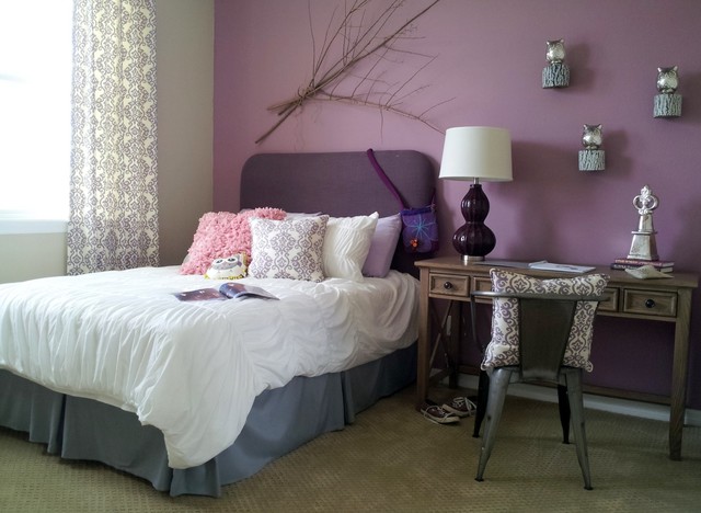 sherwin williams thistle feature wall