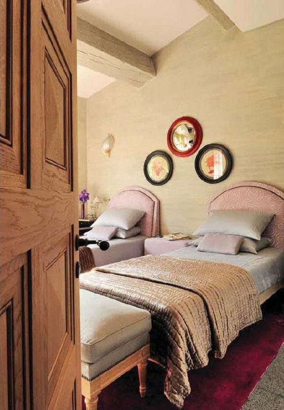 twin-bedroom-vintage-style