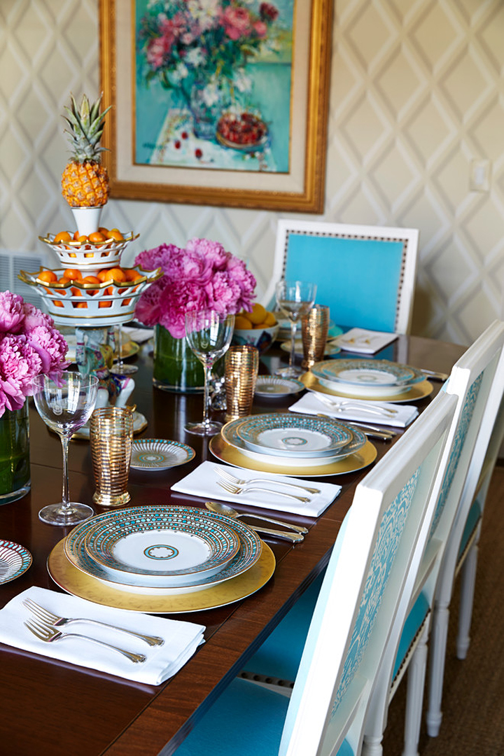 turquoise and gold table setting