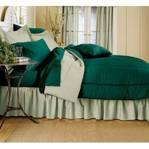 Reversible Solid Color Comforter