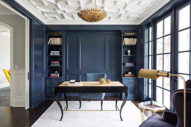 Benjamin Moore Hale Navy walls.