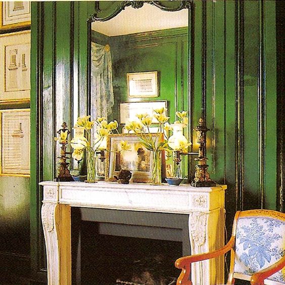 Bedroom designed by the design legend Albert Hadley and the late designer Gary Hager for Vincent Friia in San Francisco. Blue and white toile draperies and upholstered bed with glazed emerald green walls.