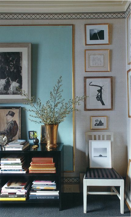 Adore this blue color accented with gold and “framed” in the black and white mini-print wallpaper. Simply stunning and stunningly simple-by the legendary Albert Hadley