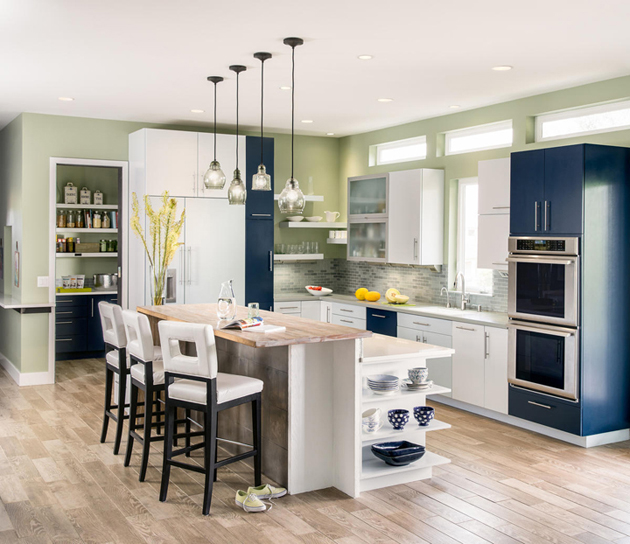 kitchen-blue-white-and-mint-green