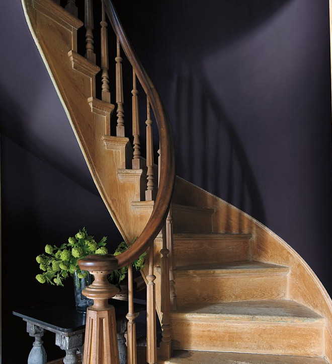 Benjamin Moore Shadow 2117-30