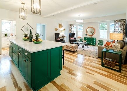 Benjamin Moore Green Bay