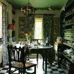 Bramfield Folly in England Dining