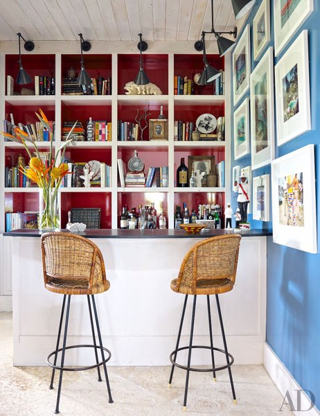 red and blue bar interior