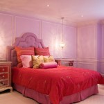 Bedroom in Red and Pink
