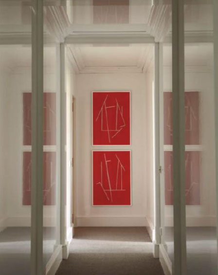 red-paintings-corridor