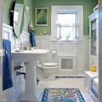 Coastal bathroom in Green, White and Blue