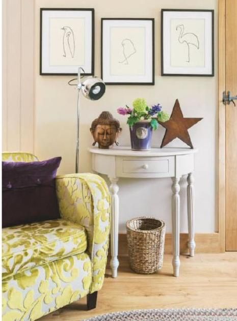 country living room in mustard and purple
