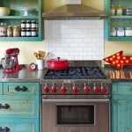 Retro vintage red and turquoise kitchen decor