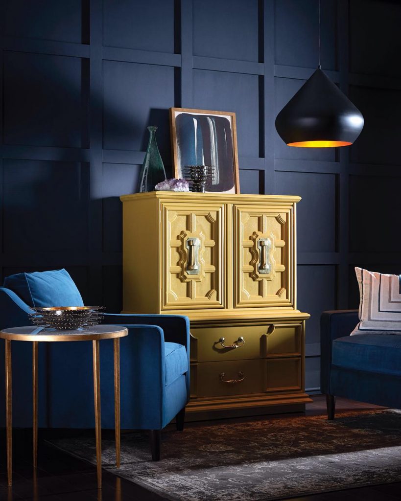 Sherwin Williams Noir Wall - Colormix 2017 Color Forecast