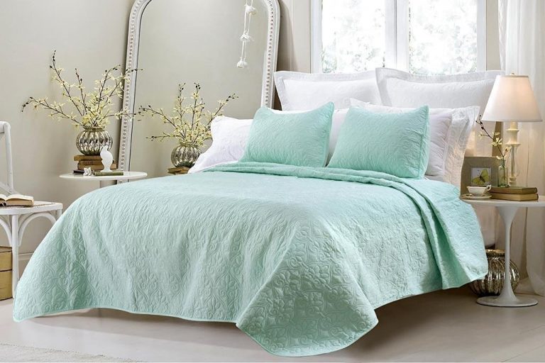 aquamintgreenbedspread Interiors By Color