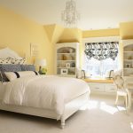 Benjamin Moore Traditional Yellow