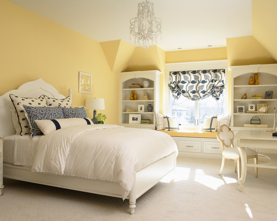 Benjamin Moore Traditional Yellow