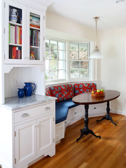 White kitchen with Benjamin Moore paints