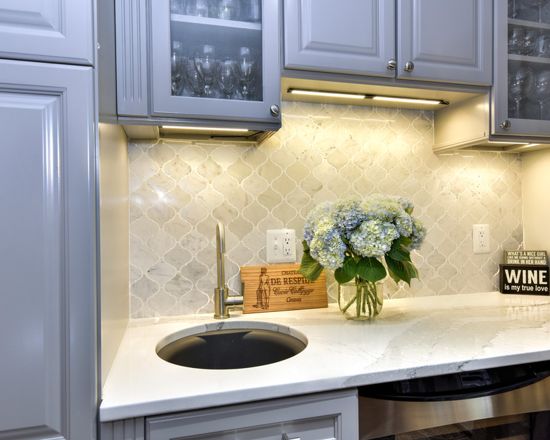 Traditional Kitchen in Pebble Gray Color Scheme