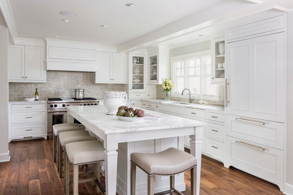 Benjamin Moore Simply White Painted Kitchen Cabinets. White kitchen color scheme with timber floors.