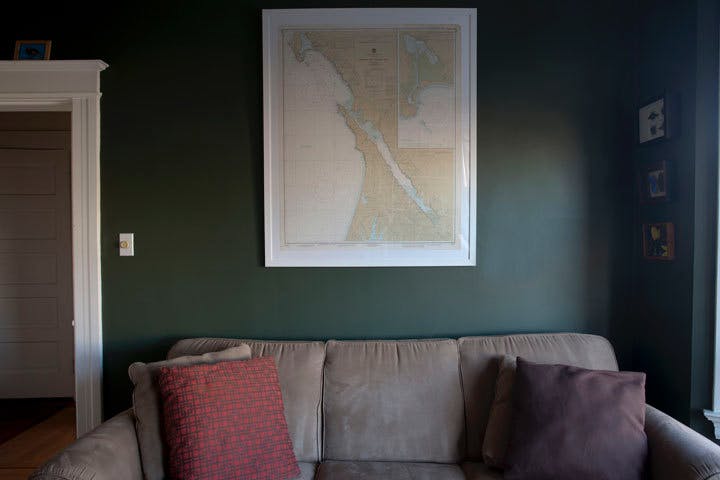 Benjamin Moore Vintage Vogue Paint Color Dark Green Den Color Scheme