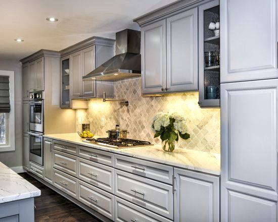 Traditional Kitchen in Pebble Gray Color Scheme