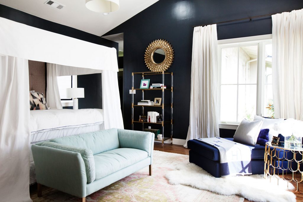 Benjamin Moore Gravel Grey Painted Walls in the Master Bedroom