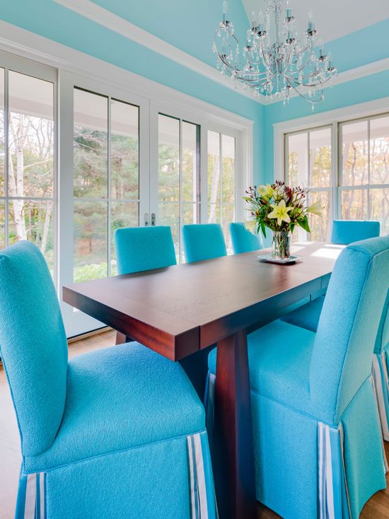 Benjamin Moore Jamaican Aqua - Aqua and white dining room color scheme