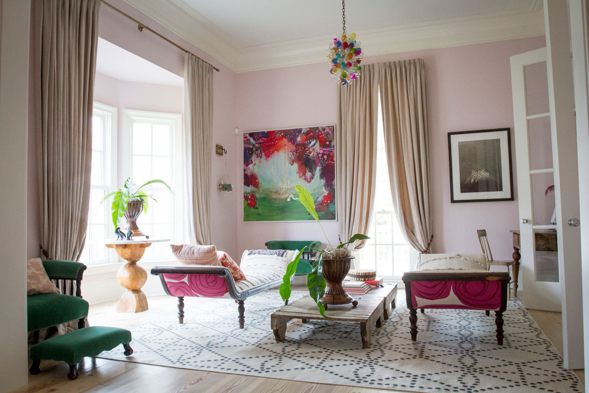Living Room Painted in Benjamin Moore Paisley Pink