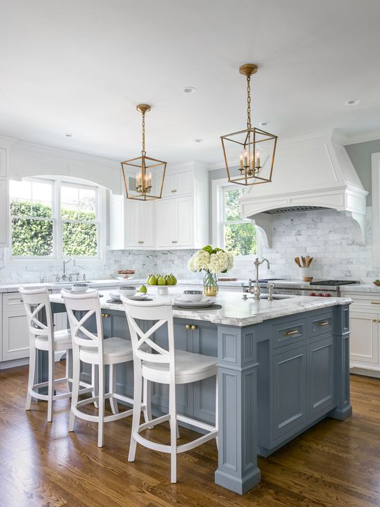 Chic Traditional Kitchen in White and Steel Blue Color Scheme