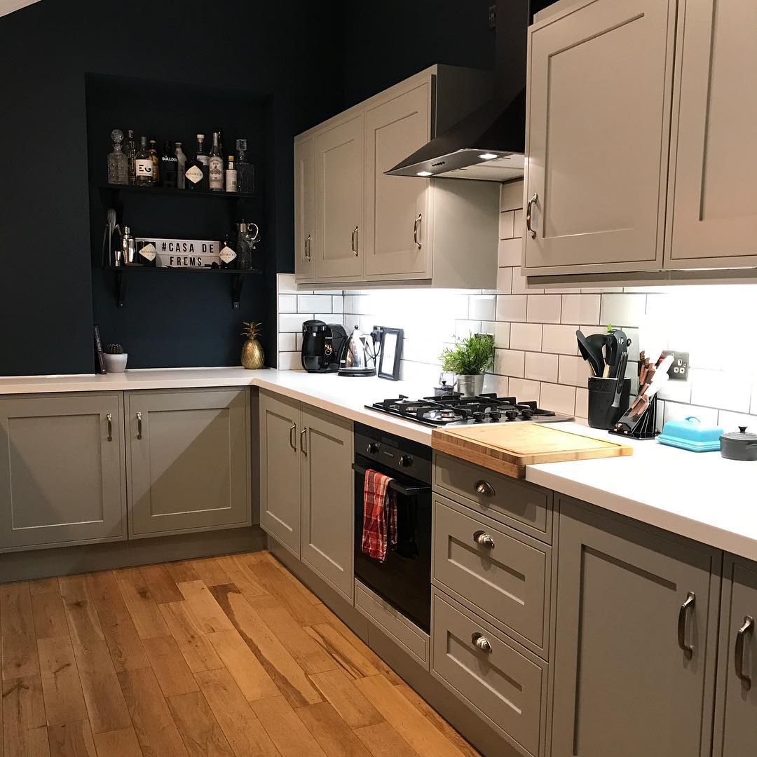 Farrow & Ball Hague Blue Kitchen Navy Color Scheme