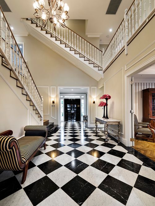 Georgian Entryway Painted in Wattyl Tennessee Dawn