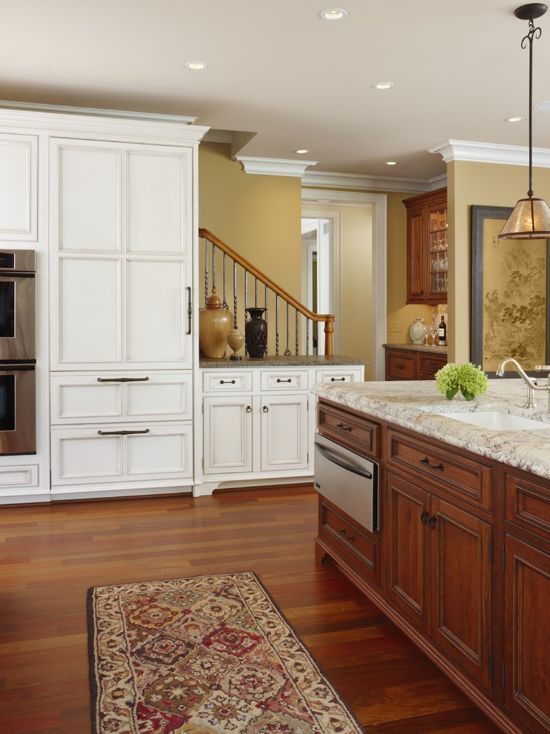 Kitchen Painted in Benjamin Moore Decatur Buff.