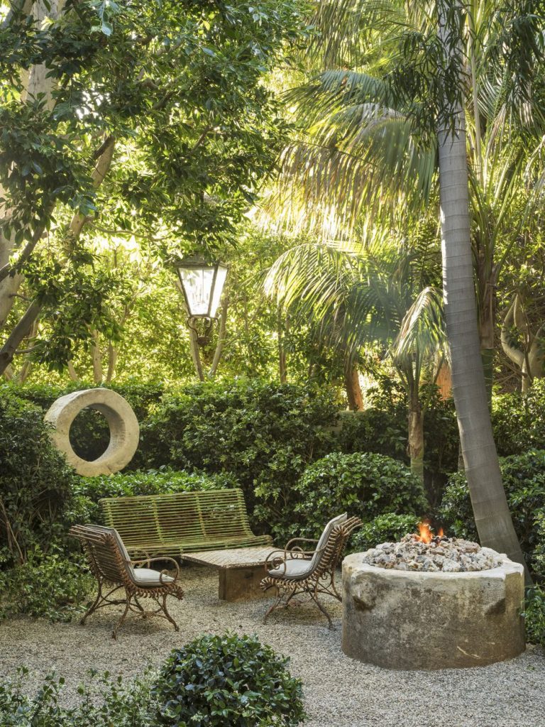 Patio idea with firepit