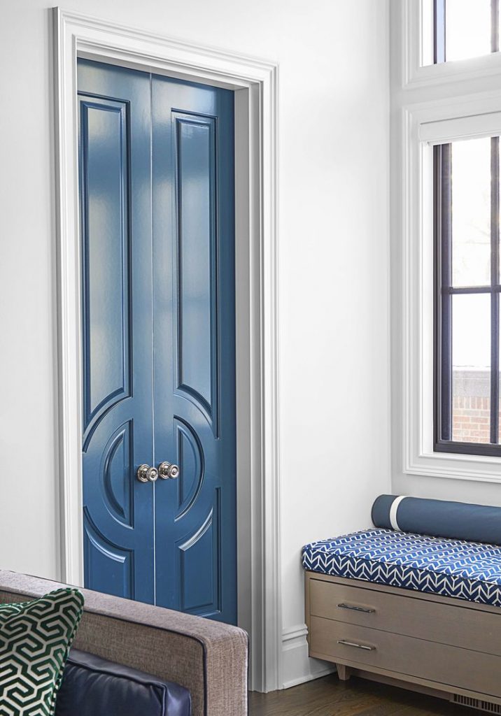 A door painted in Benjamin Moore's Navy Masterpiece