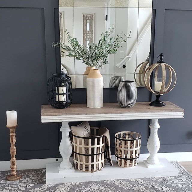 Sherwin Williams Peppercorn paint color 2020
