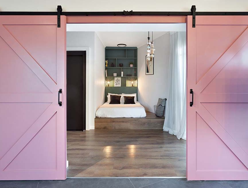 Bedroom barn doors painted in pink 2020