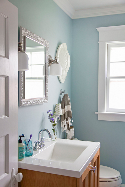 Benjamin Moore Gossamer Blue