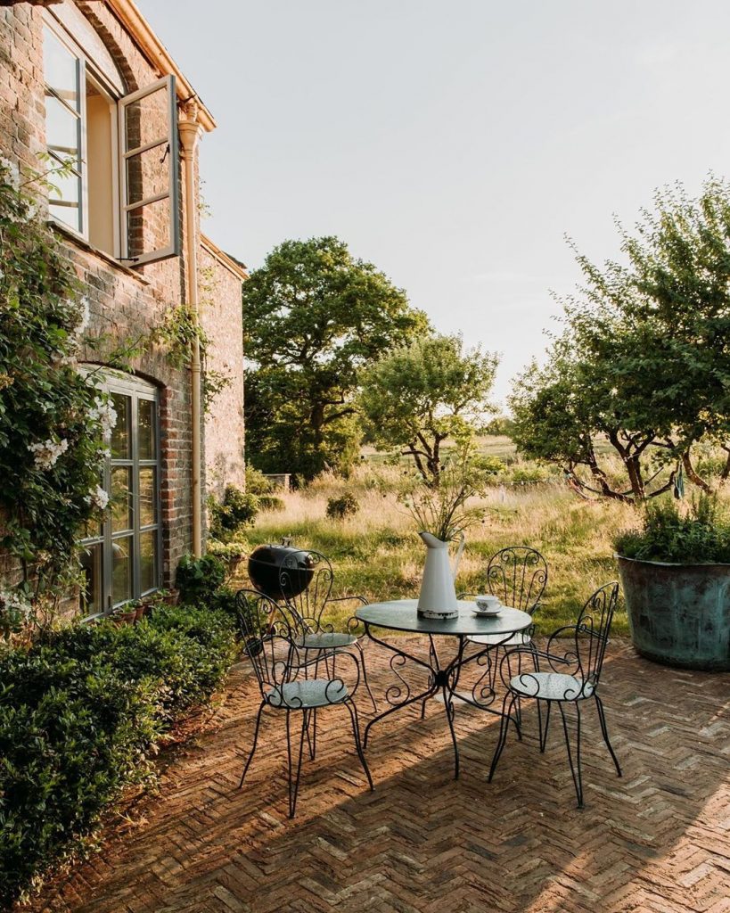 Herring bone pavers patio