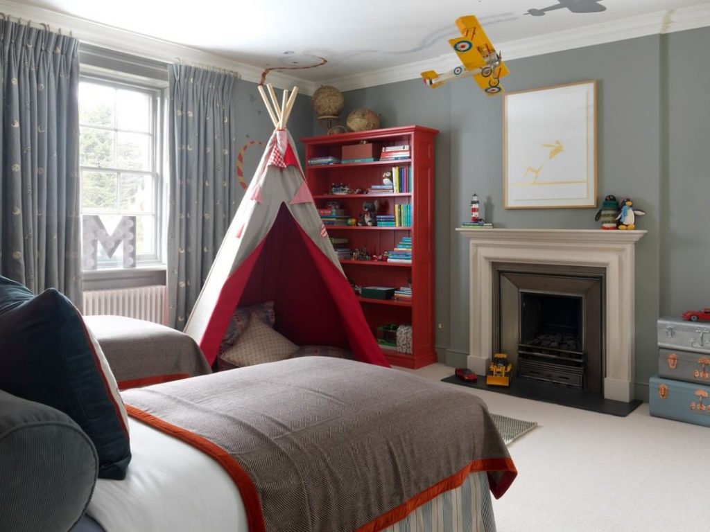 Kids bedroom decor aviation