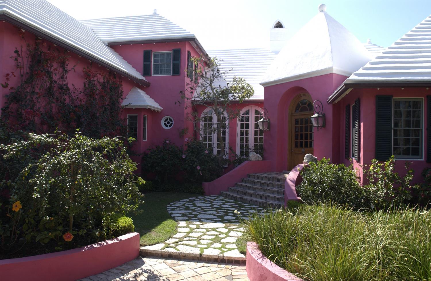 pink house exterior