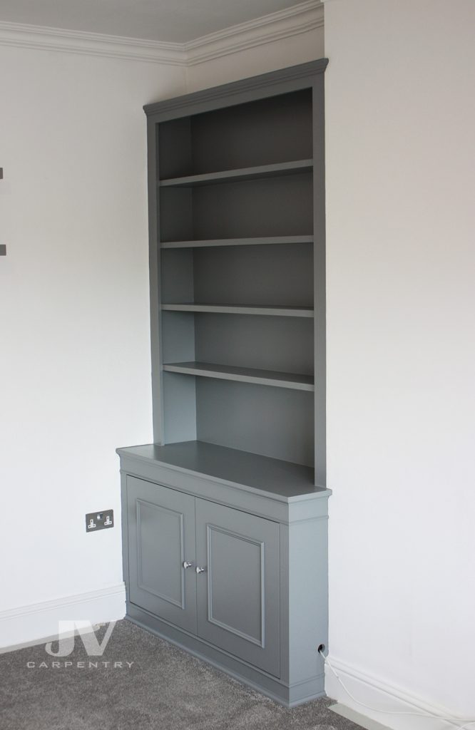 fitted-bookshelves-alcove-cupboard