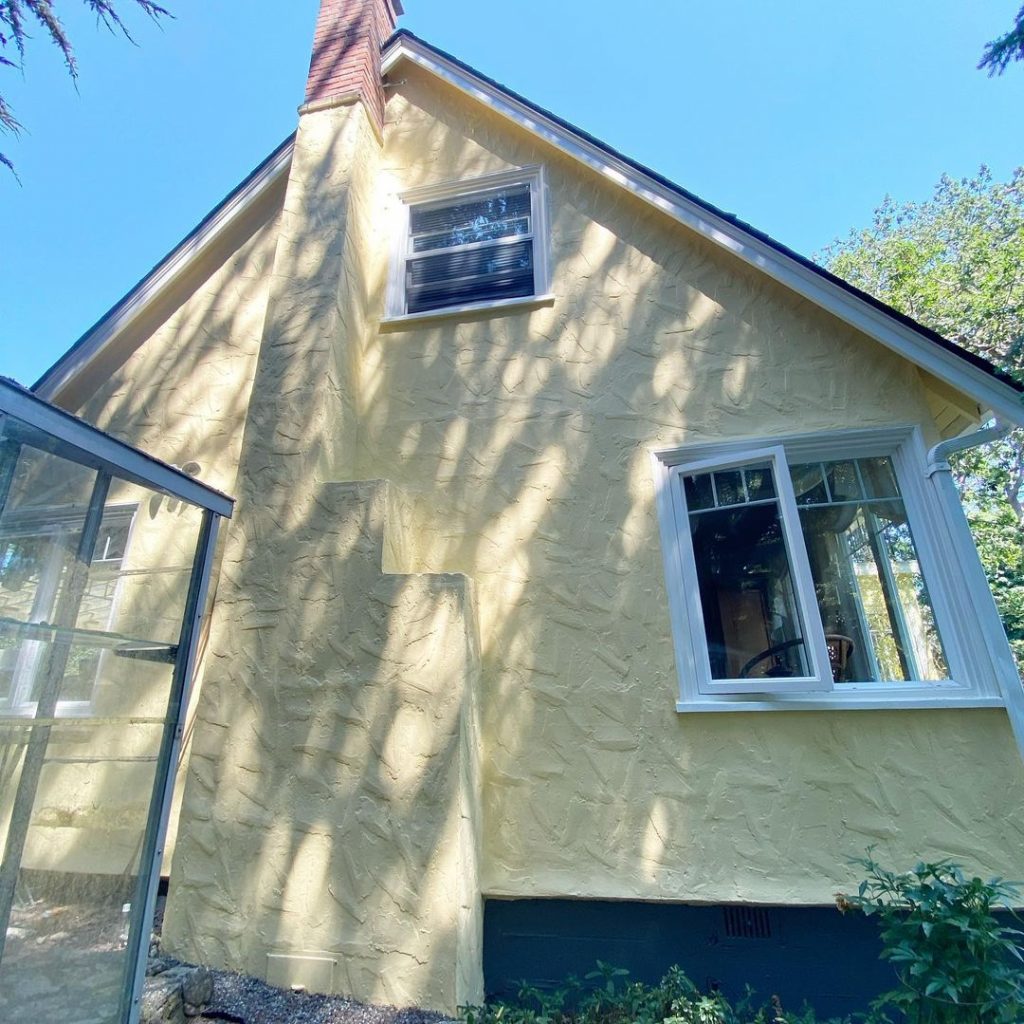 Benjamin Moore Hawthorne yellow painted exterior