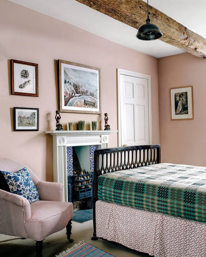 Edward Bulmer Paint Jonquil pink bedroom walls