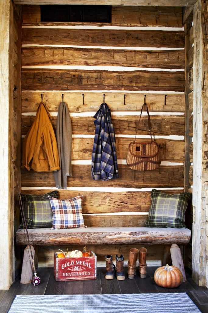 cozy-cabin-fall-decor-idea entry